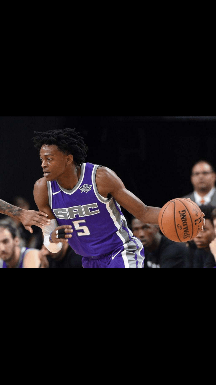 国王横扫四川队，福克斯点燃赛场