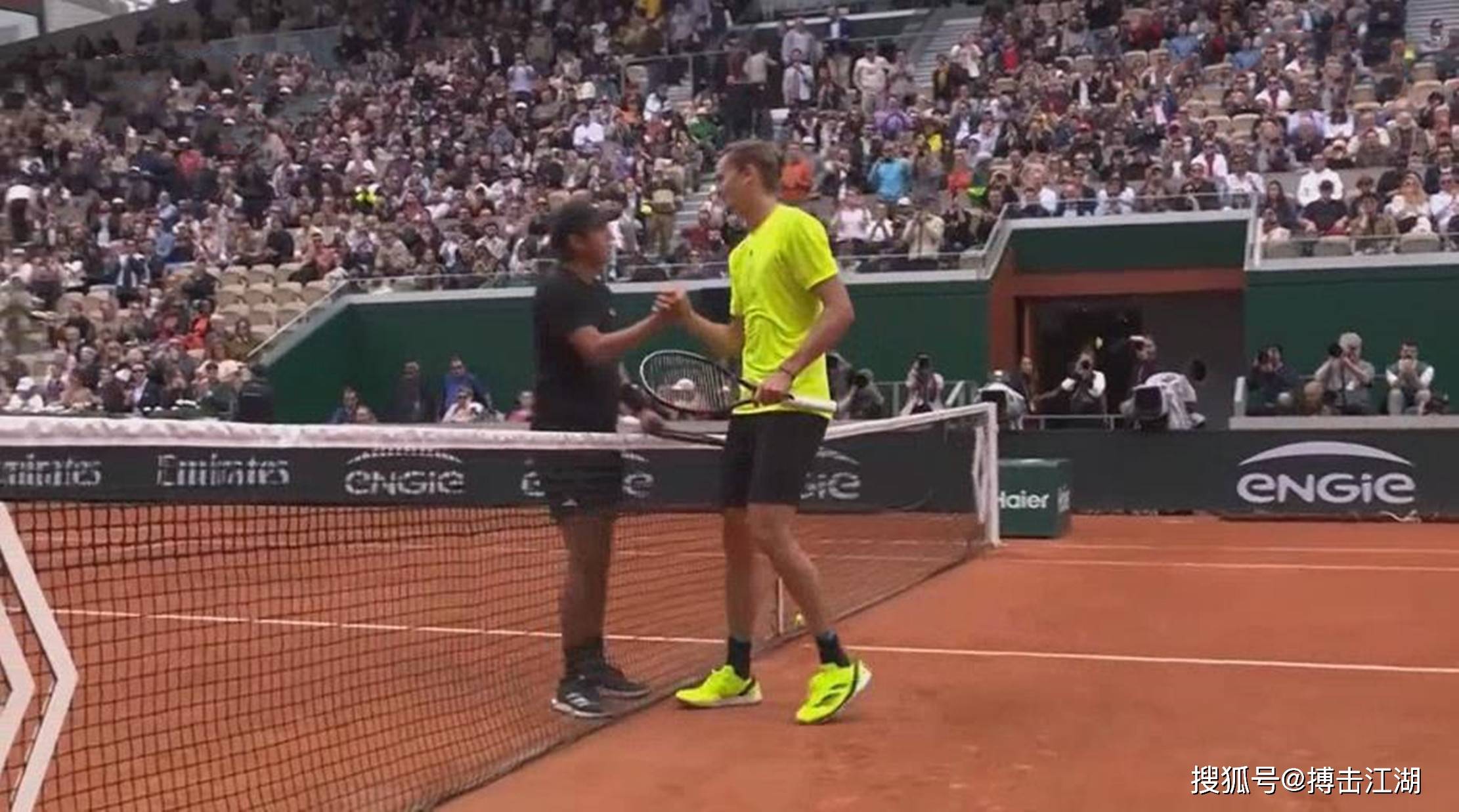 蒙特卡洛大师赛横扫美网，兹维列夫带队取胜的简单介绍