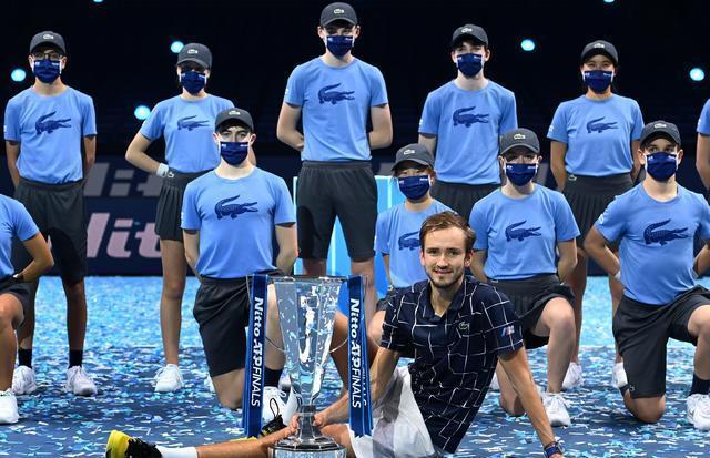 开云官网-ATP总决赛完胜澳网，梅德韦杰夫扛起全队的简单介绍