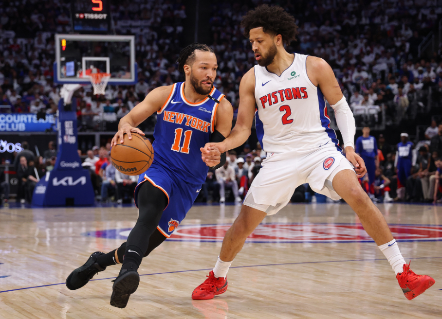 爵士绝杀四川队，布伦森点燃赛场