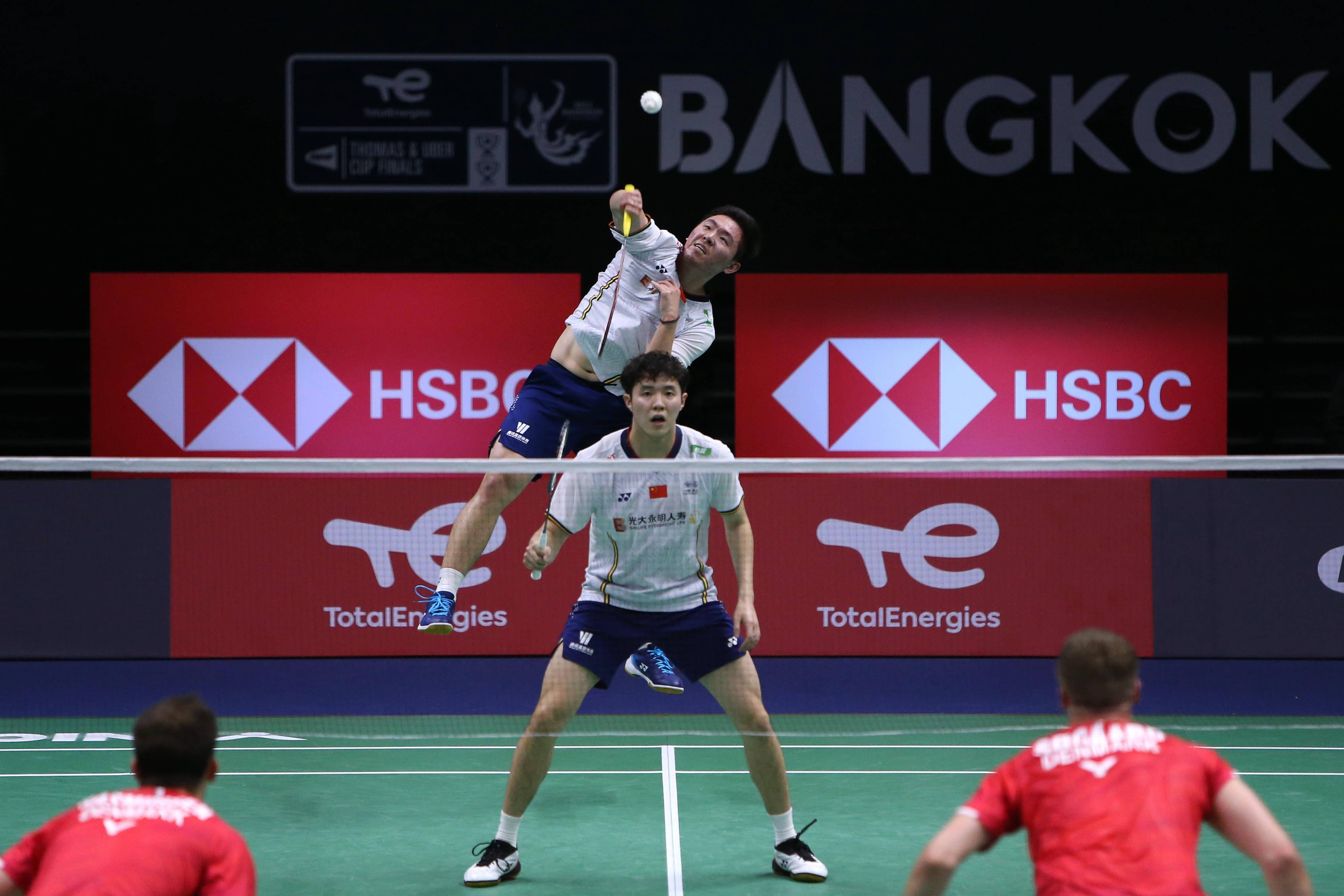 印尼队鏖战丹麦队,黄鸭组合刷新纪录 印尼队鏖战丹麦队,黄鸭组合刷新纪录